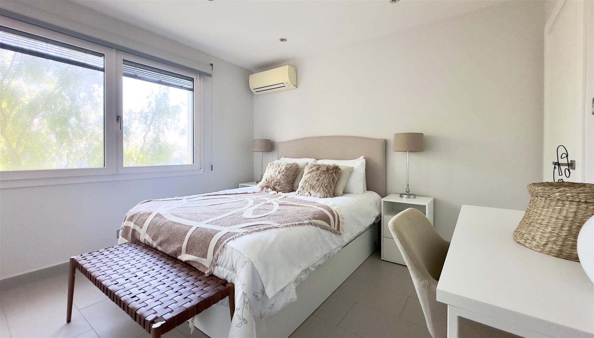 Image of Apartment - 3 Bedrooms - 2 Bathrooms for Rental in South District-Gibraltar, Image 22